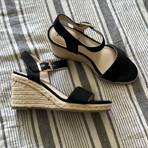 Women’s Lifestride Velocity 2 black wedge size 8.5 wide